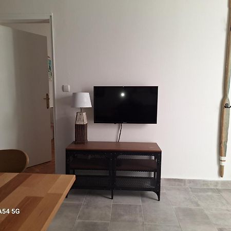Apartman Matusan Palit55 Rab Town Exterior photo